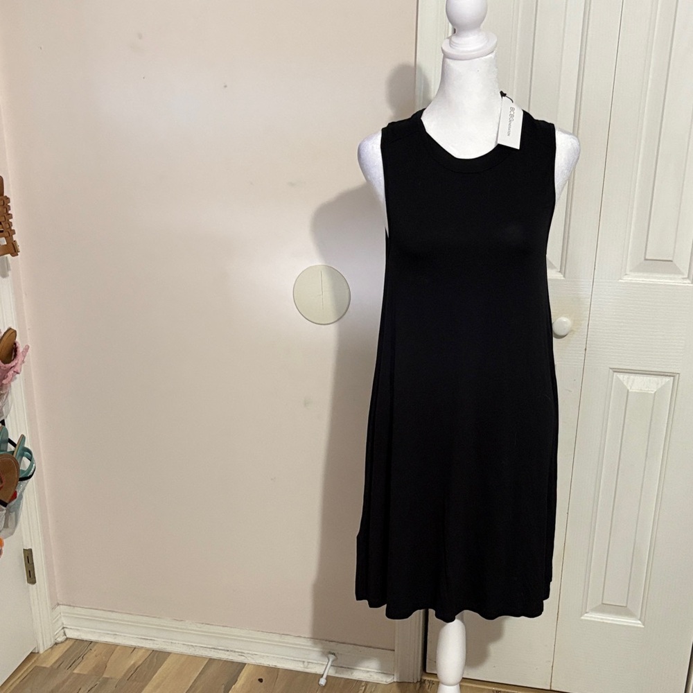 BCBGeneration Black Sleeveless Mini Dress